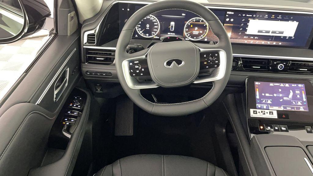 new 2025 INFINITI QX80 car, priced at $91,995