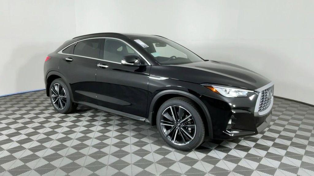 new 2025 INFINITI QX55 car, priced at $48,085