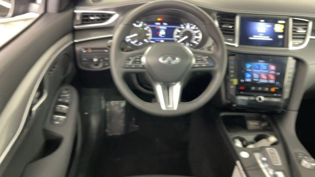 new 2025 INFINITI QX55 car, priced at $48,085