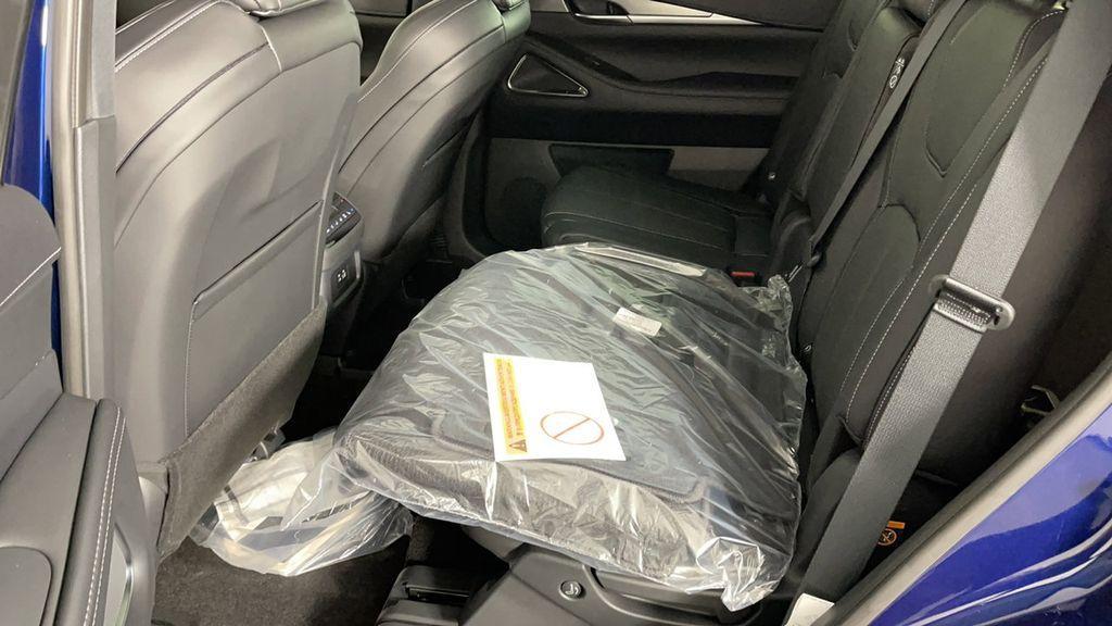 new 2025 INFINITI QX60 car, priced at $54,080