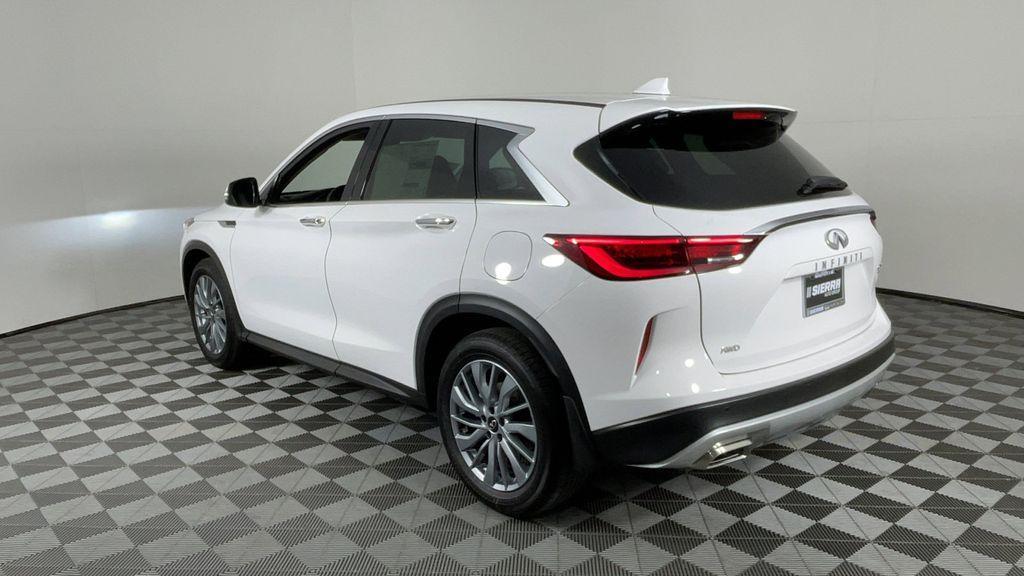 new 2025 INFINITI QX50 car, priced at $40,585