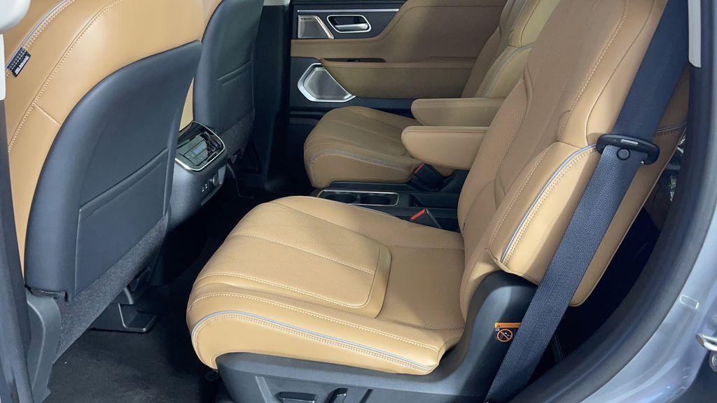 new 2025 INFINITI QX80 car, priced at $96,640