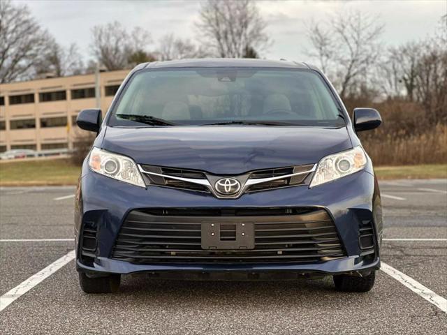 used 2018 Toyota Sienna car, priced at $19,995