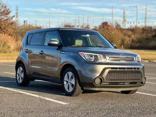 used 2015 Kia Soul car, priced at $7,695