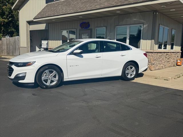 used 2022 Chevrolet Malibu car, priced at $19,995