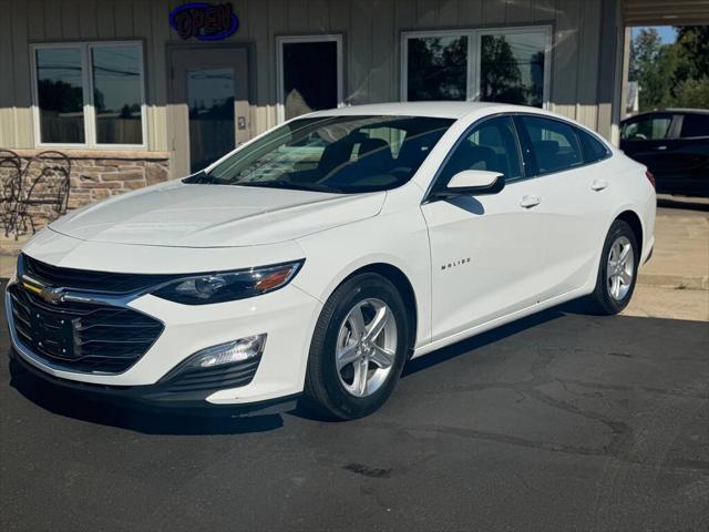 used 2022 Chevrolet Malibu car, priced at $19,995