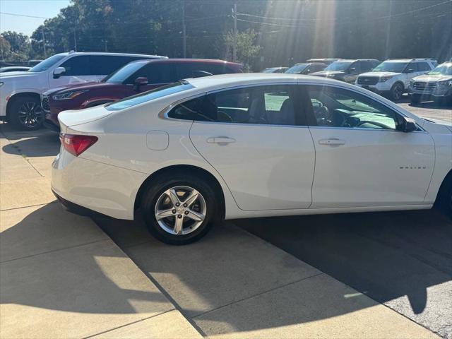 used 2022 Chevrolet Malibu car, priced at $19,995