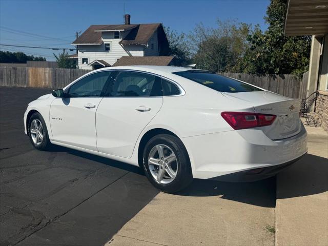 used 2022 Chevrolet Malibu car, priced at $19,995