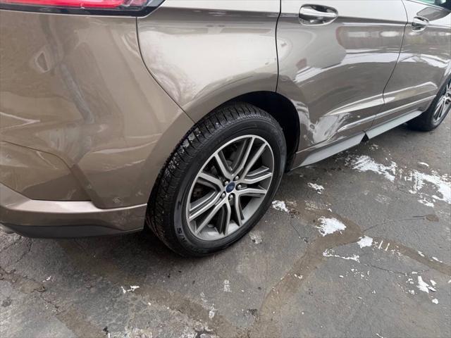 used 2019 Ford Edge car, priced at $17,900