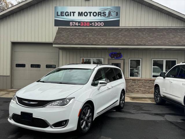 used 2018 Chrysler Pacifica car, priced at $15,995