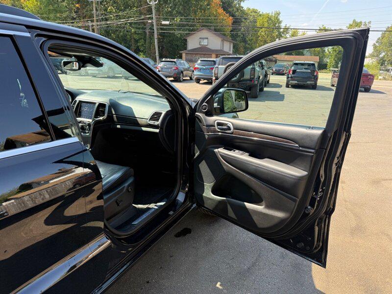 used 2018 Jeep Grand Cherokee car, priced at $15,995