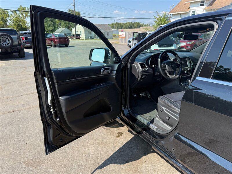 used 2018 Jeep Grand Cherokee car, priced at $15,995