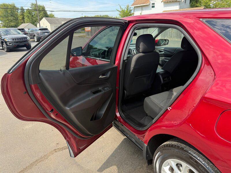 used 2021 Chevrolet Equinox car, priced at $10,900