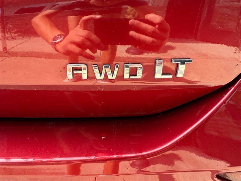 used 2021 Chevrolet Equinox car, priced at $10,900
