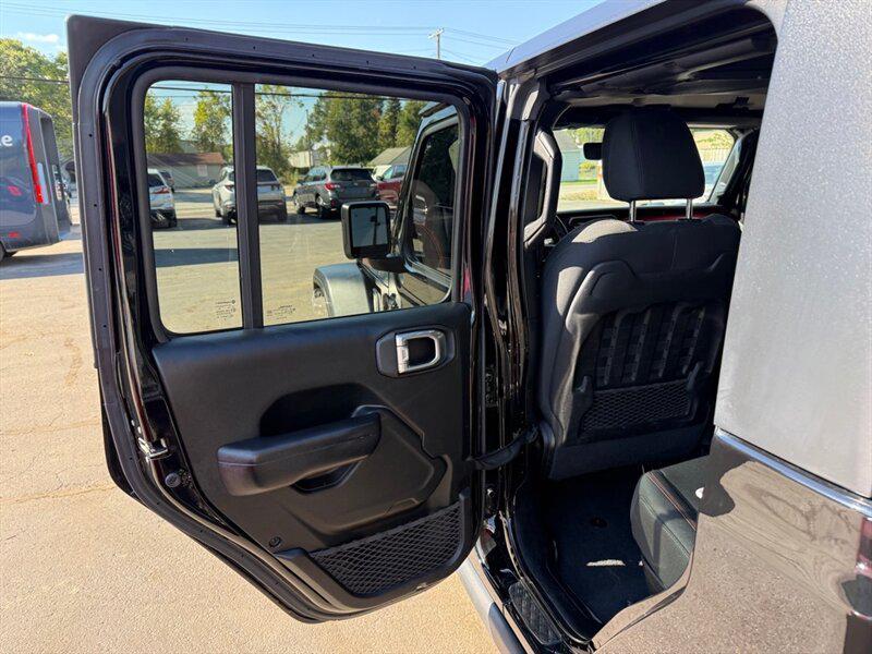 used 2021 Jeep Gladiator car, priced at $28,495