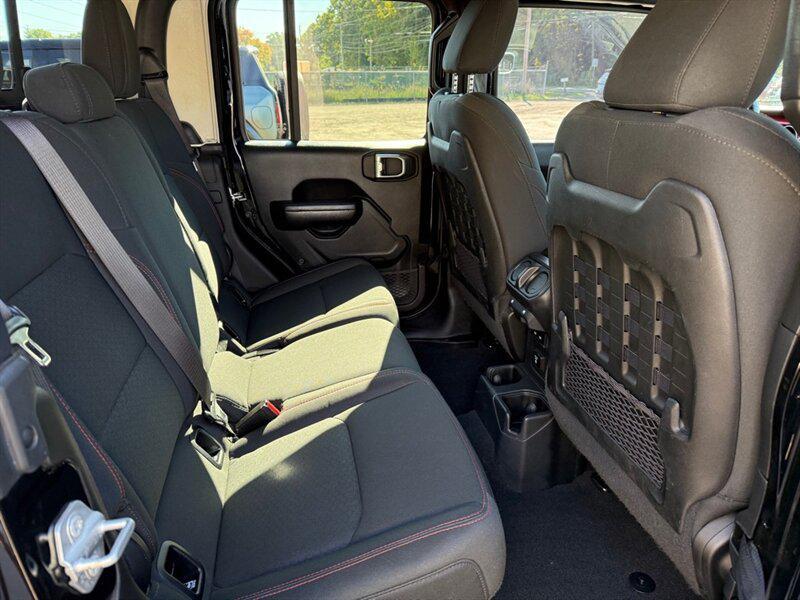 used 2021 Jeep Gladiator car, priced at $28,495