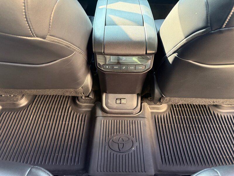 used 2023 Toyota Highlander car, priced at $27,100