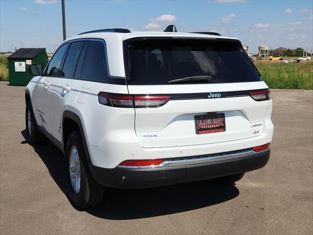 used 2022 Jeep Grand Cherokee car, priced at $32,490