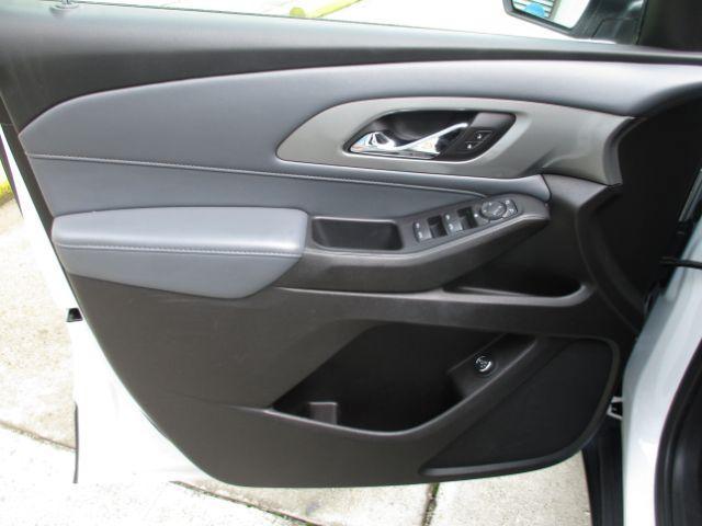 used 2021 Chevrolet Traverse car, priced at $21,775