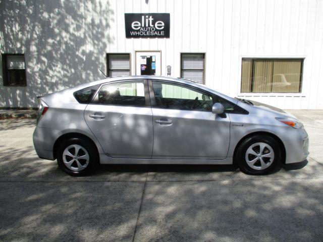 used 2013 Toyota Prius car, priced at $9,775