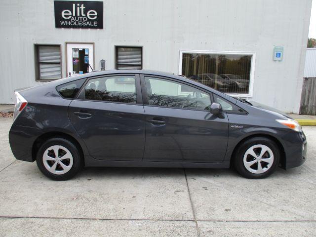 used 2013 Toyota Prius car, priced at $9,975