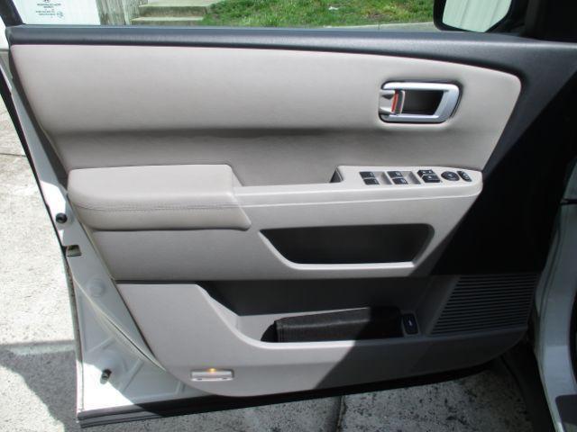 used 2014 Honda Pilot car, priced at $13,975
