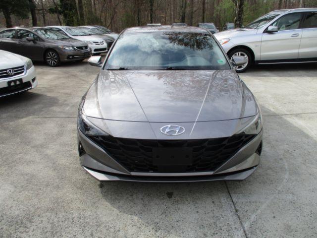 used 2022 Hyundai Elantra car, priced at $18,975