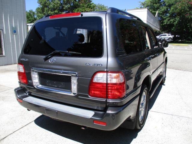 used 2005 Lexus LX 470 car, priced at $18,950