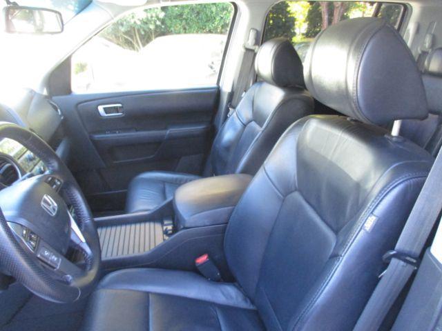 used 2011 Honda Pilot car, priced at $9,975