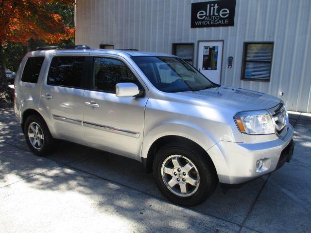 used 2011 Honda Pilot car, priced at $9,975