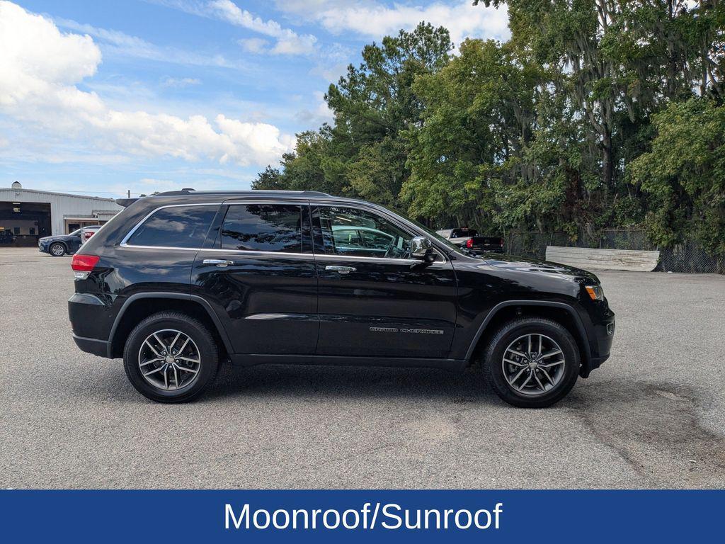 used 2017 Jeep Grand Cherokee car, priced at $15,500