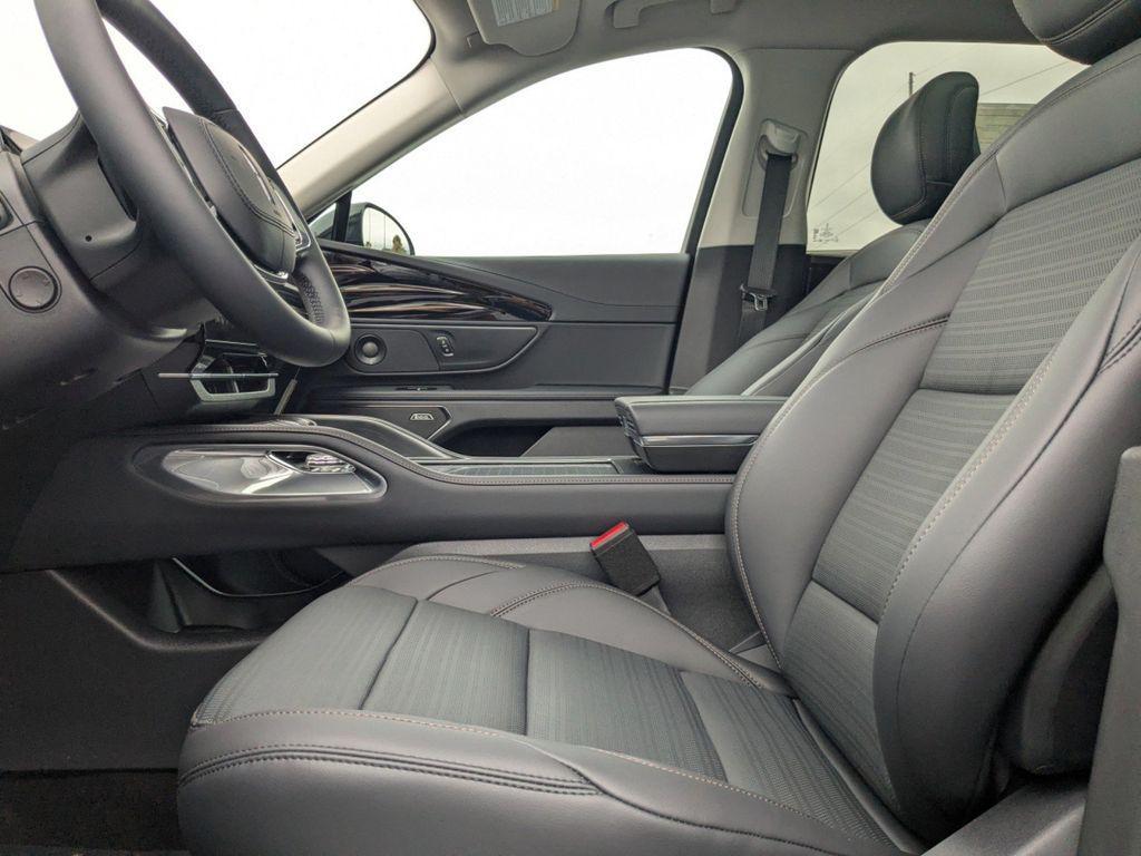 new 2026 Lincoln Nautilus car, priced at $67,097