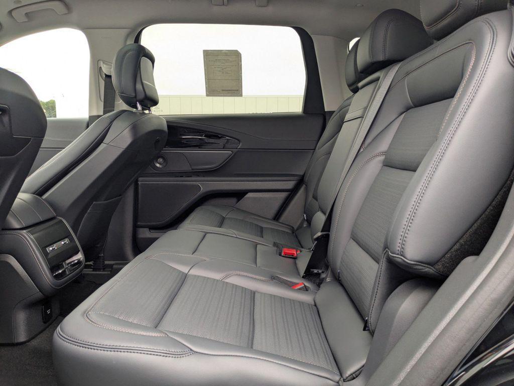 new 2026 Lincoln Nautilus car, priced at $67,097