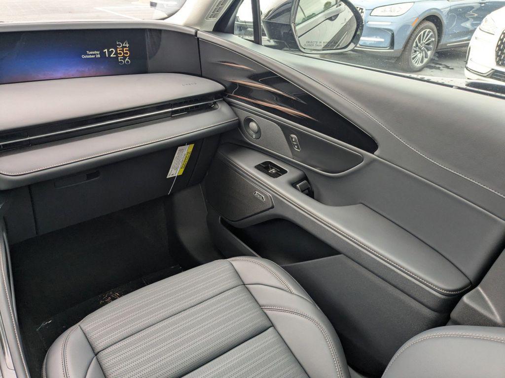 new 2026 Lincoln Nautilus car, priced at $67,097