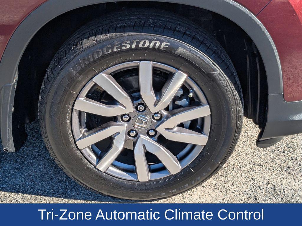 used 2021 Honda Pilot car, priced at $26,000