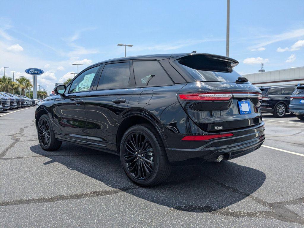 new 2025 Lincoln Corsair car, priced at $48,385