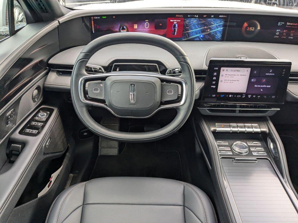 new 2025 Lincoln Nautilus car, priced at $60,020