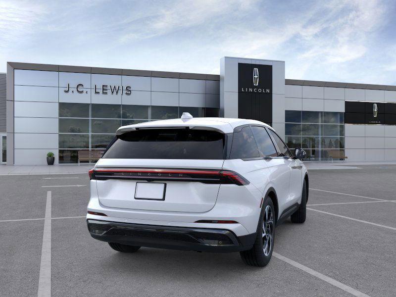 new 2025 Lincoln Nautilus car, priced at $60,020