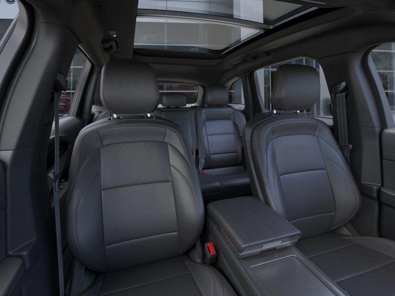 new 2025 Lincoln Nautilus car, priced at $60,020
