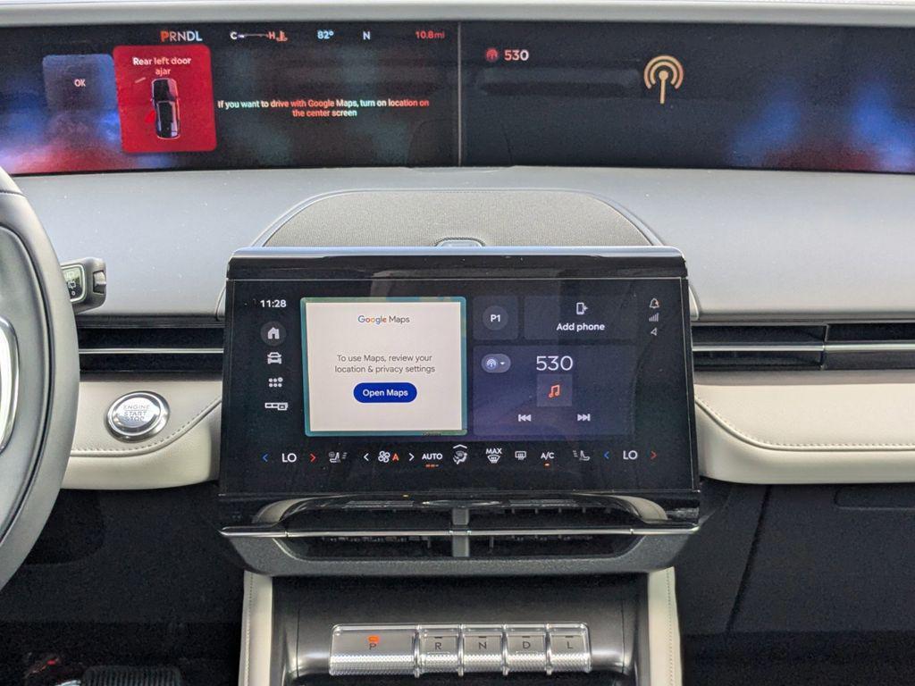 new 2025 Lincoln Nautilus car, priced at $56,020