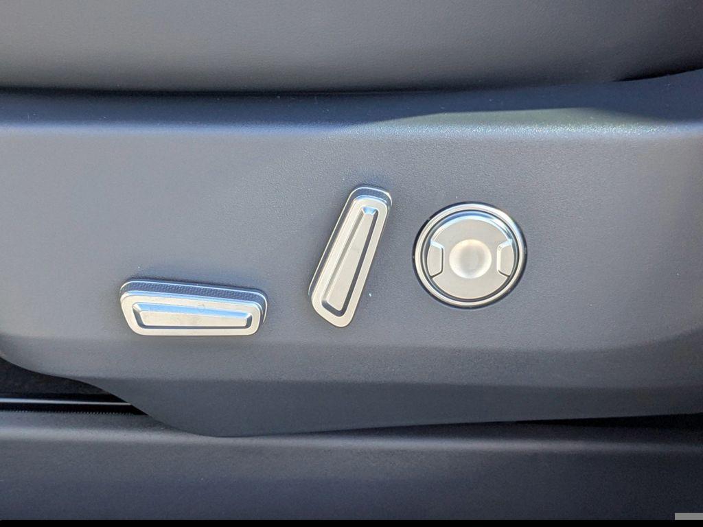 new 2026 Lincoln Nautilus car, priced at $60,459