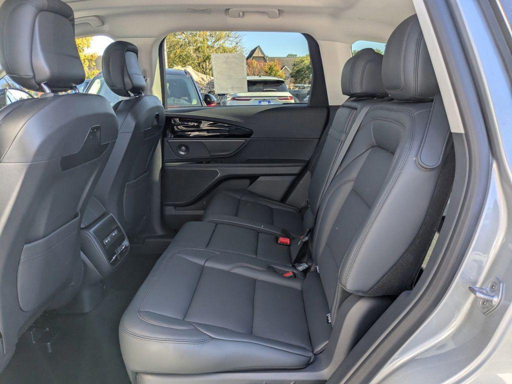 new 2026 Lincoln Nautilus car, priced at $60,459