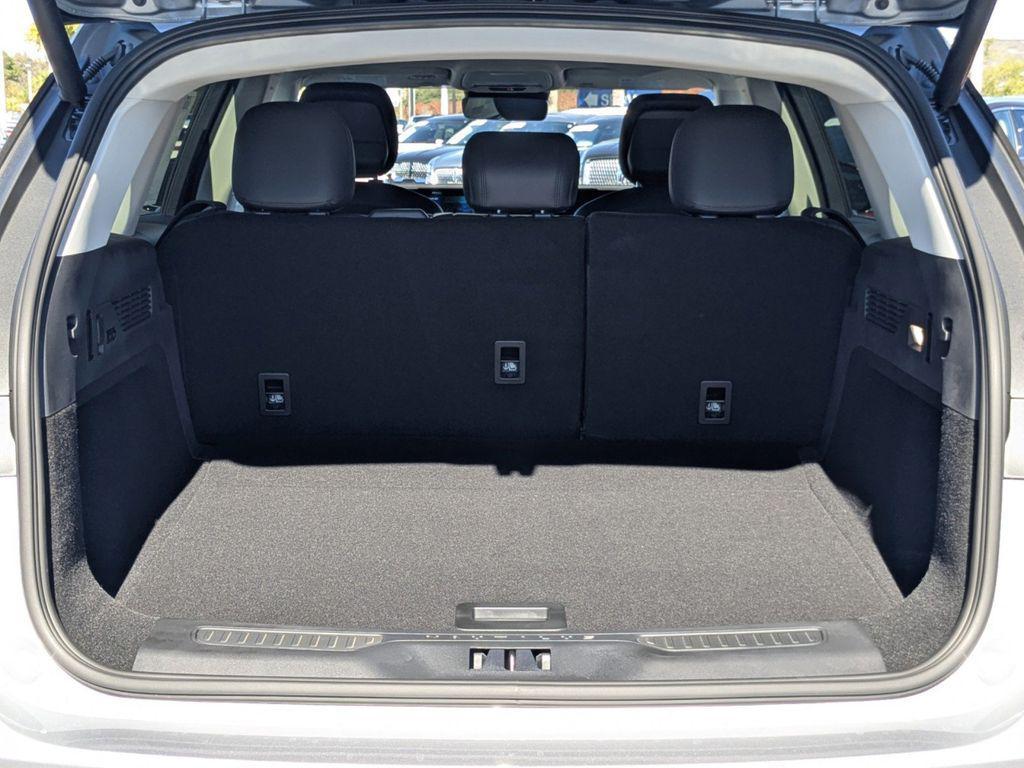 new 2026 Lincoln Nautilus car, priced at $60,459