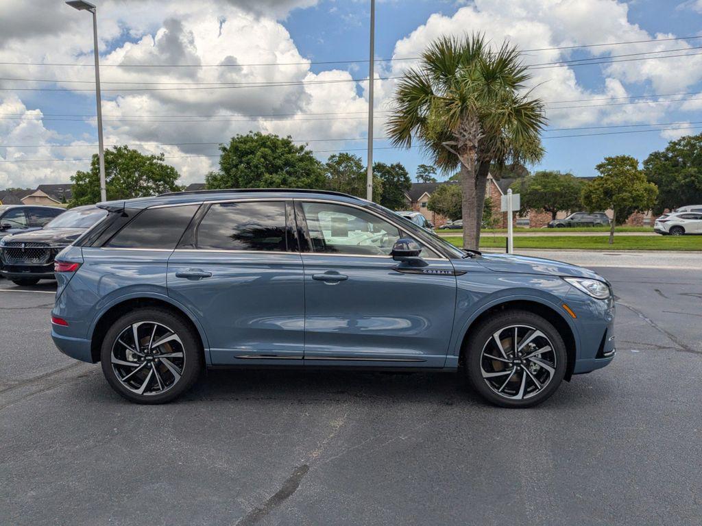 new 2025 Lincoln Corsair car, priced at $58,800