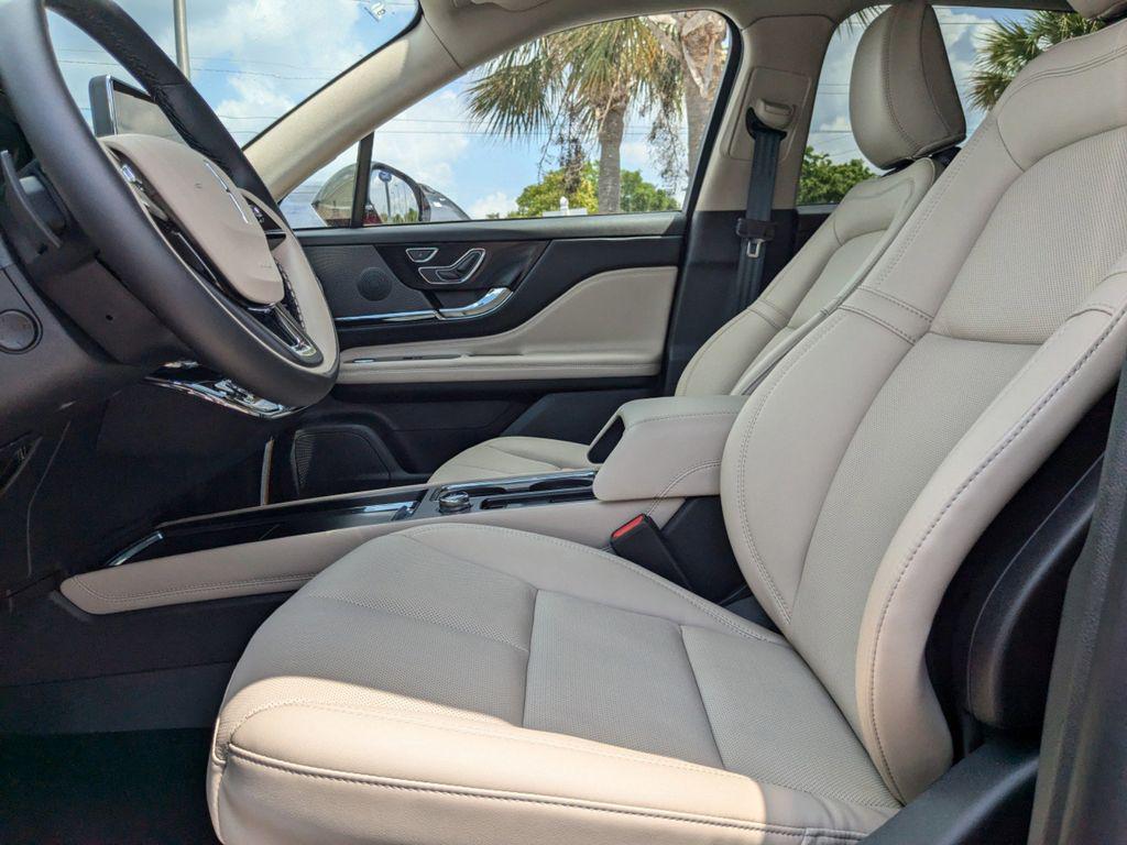 new 2025 Lincoln Corsair car, priced at $59,000