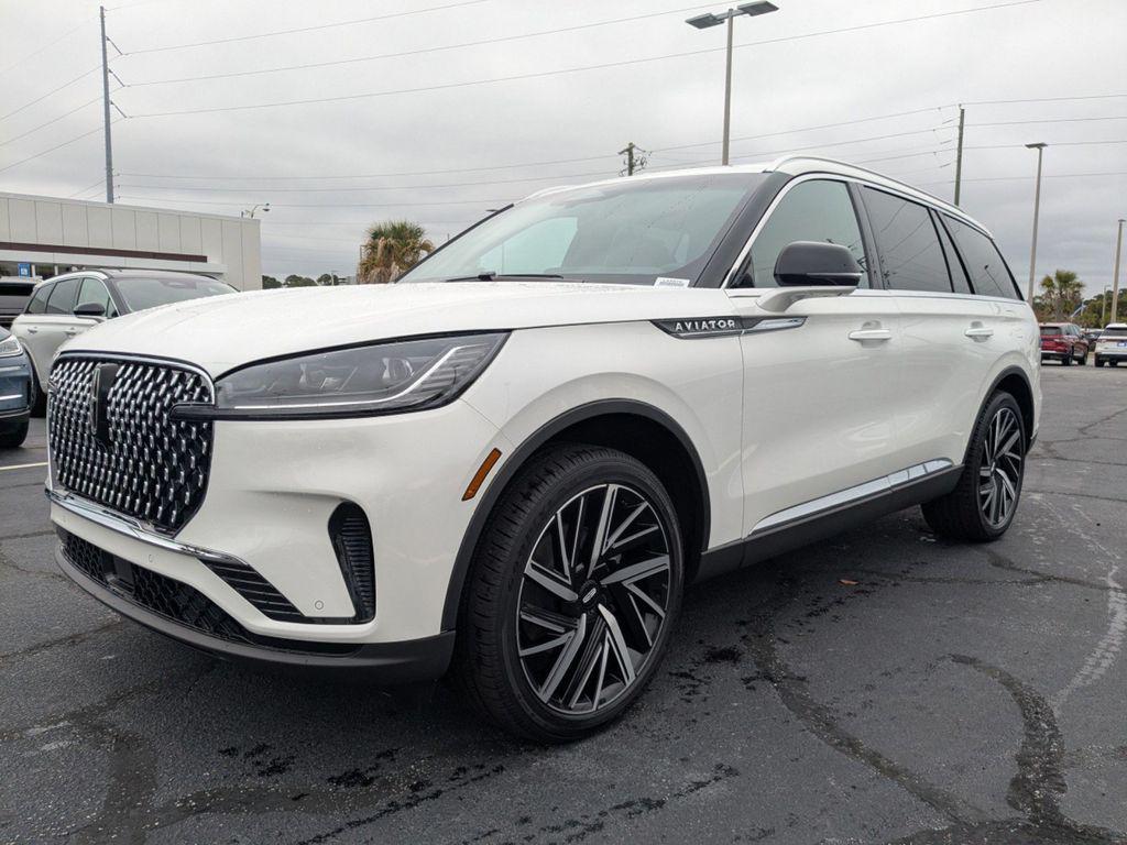 new 2025 Lincoln Aviator car, priced at $72,375