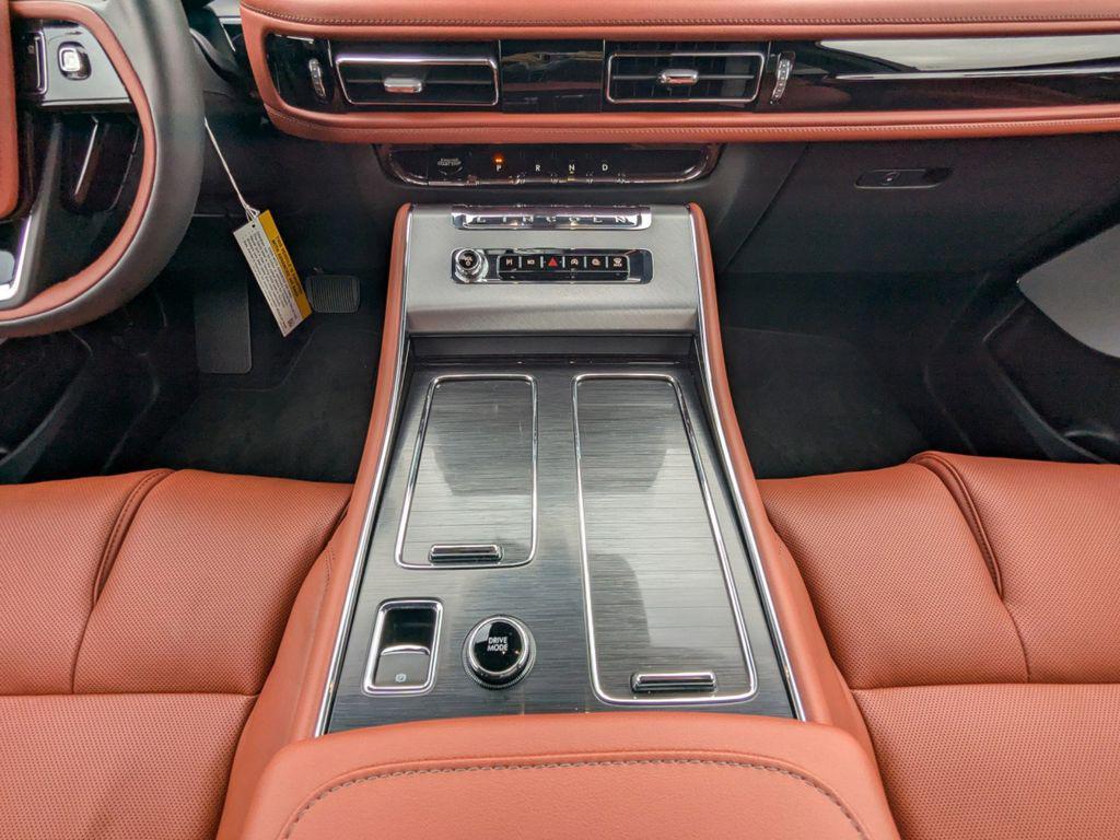 new 2025 Lincoln Aviator car, priced at $72,375