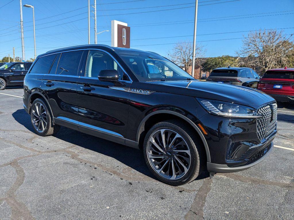 new 2025 Lincoln Aviator car, priced at $75,620