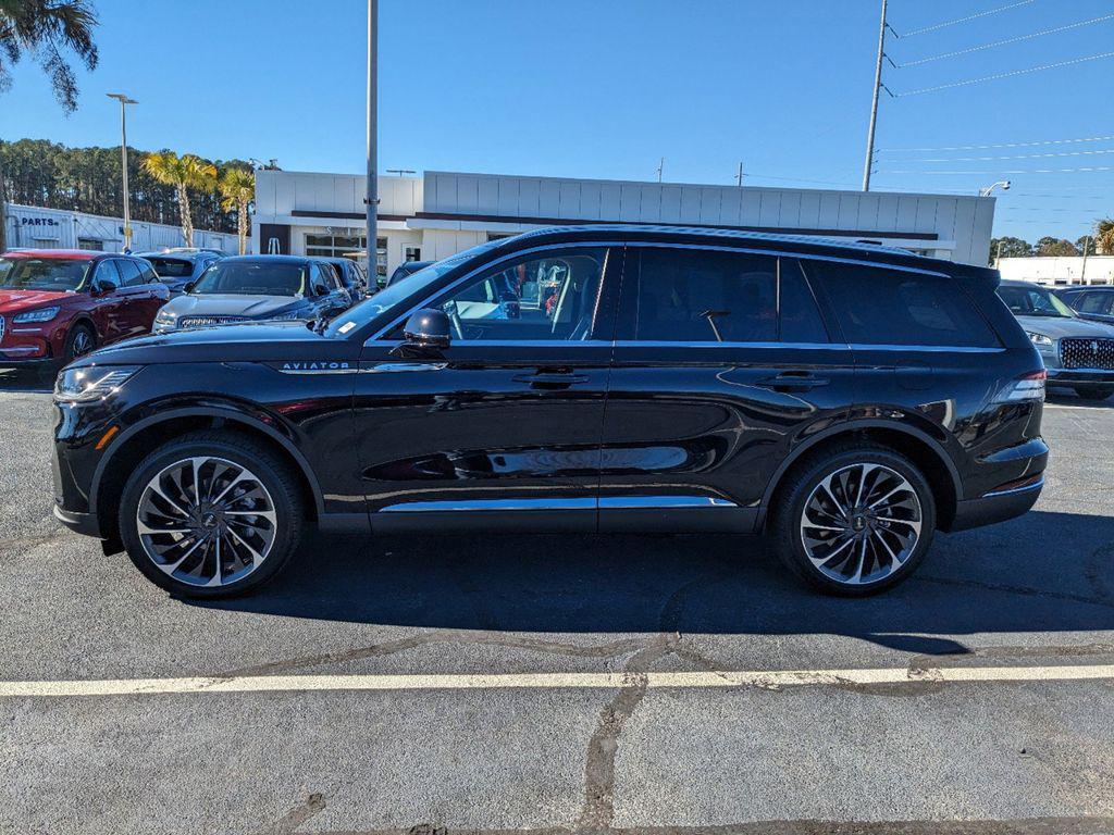 new 2025 Lincoln Aviator car, priced at $75,620