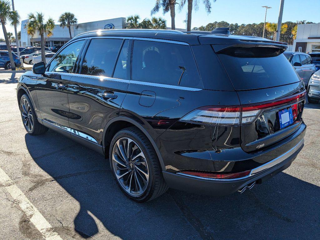 new 2025 Lincoln Aviator car, priced at $75,620